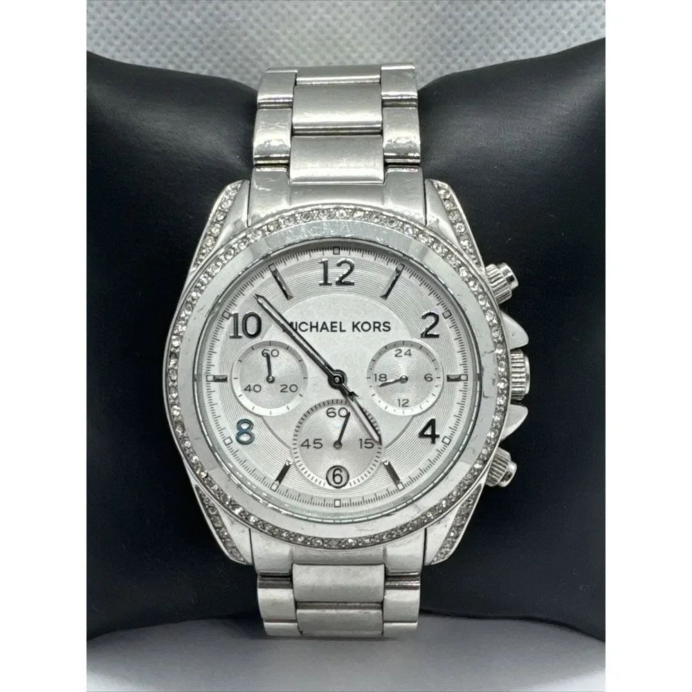 Michael Kors Blair MK5165 Womens Silver Stainless Steel Analog Dial Watch JNA802